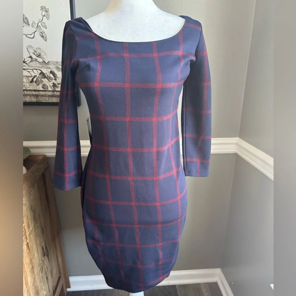 NWT Express Willow Plaid square neck Sheath Dress 3/4 sleeve XS‎